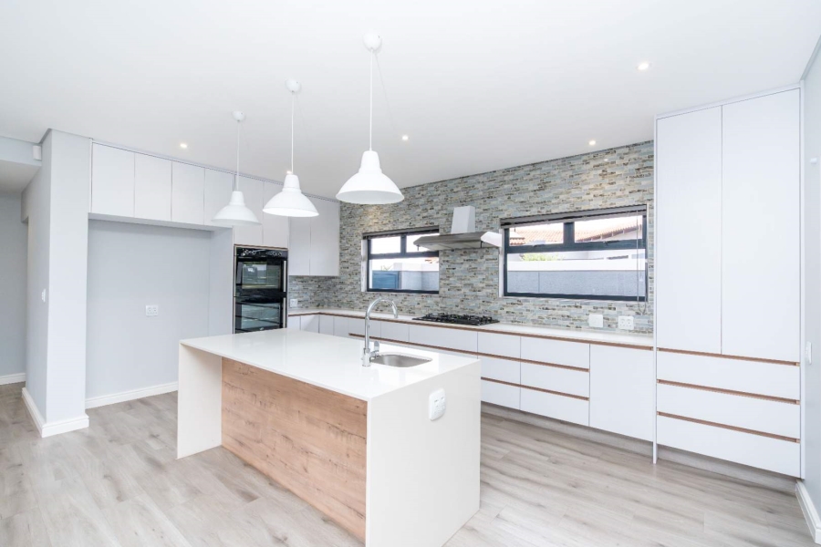 4 Bedroom Property for Sale in Langebaan Country Estate Western Cape